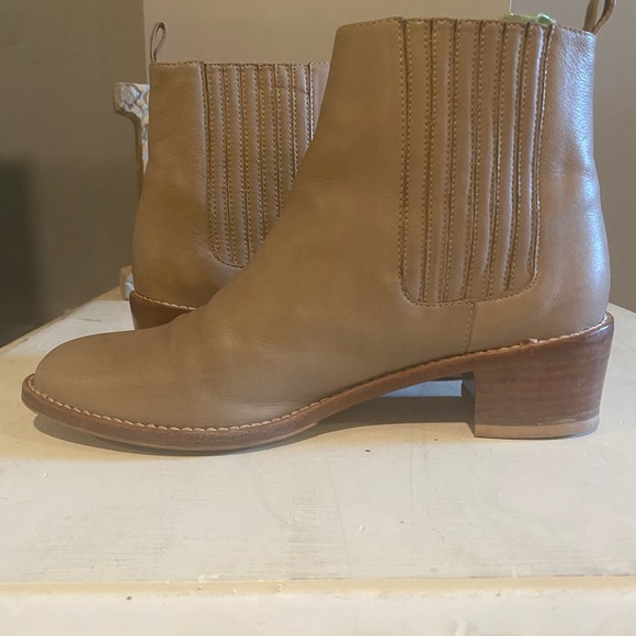 Loeffler Randall Stretch Leather Ankle Boots EUC - Picture 3 of 9